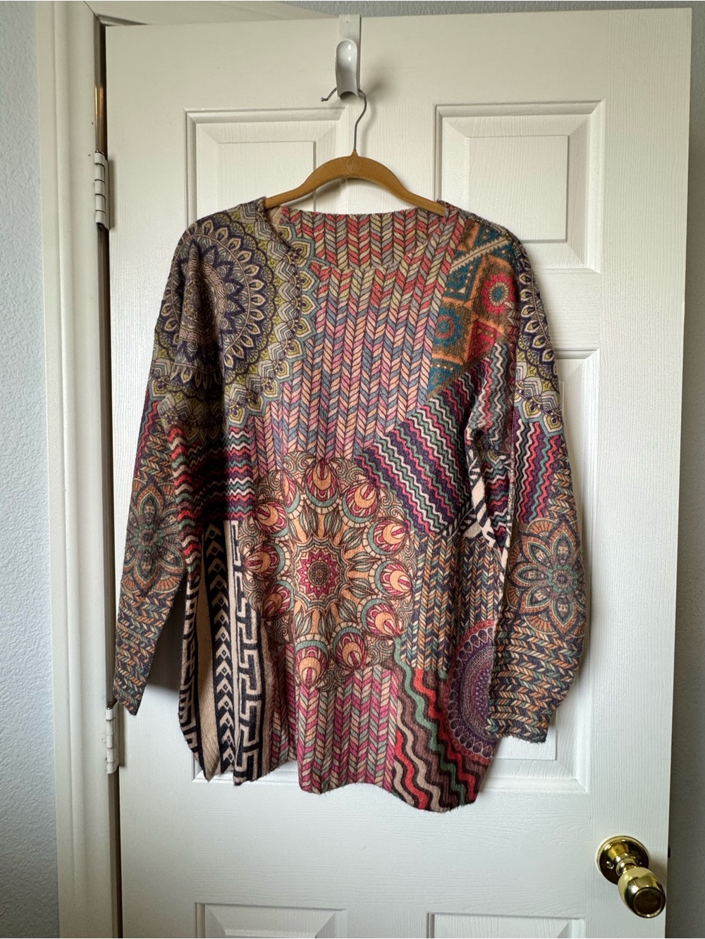 Multicolor Patchwork-Print Crew Neck Sweater - Women's